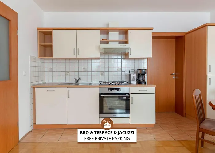 Apartma Ana
