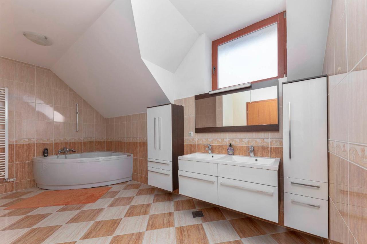Apartma Ana Preserje (Greater Ljubljana)